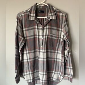 GAP Plaid Button-Up Blouse in Deep Brown
